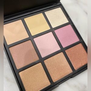RARE Morphe x Deysi Danger highlight palette